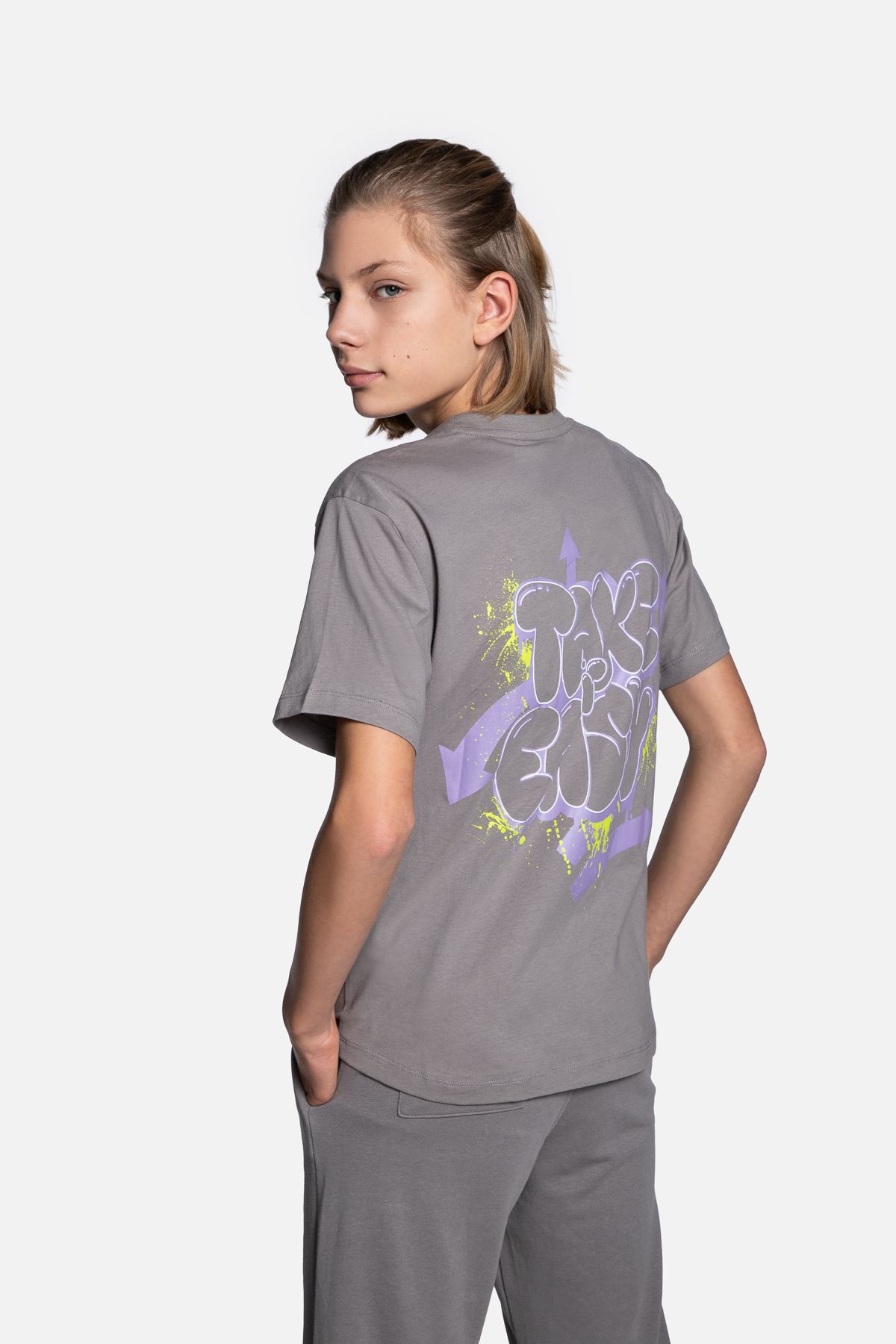 【SATIIIZ】Letty Printed Short-Sleeved T-Shirt Short-sleeved T-shirt grey with print WEDNESDAY license