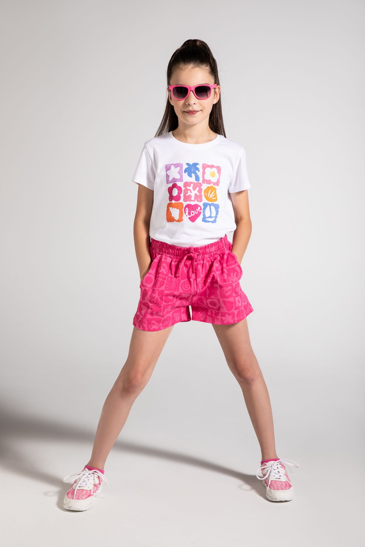 新品未使用タグ付roughlow bouclé short knit(pink) Shorts Pink Knit Sweater - Coccodrillo