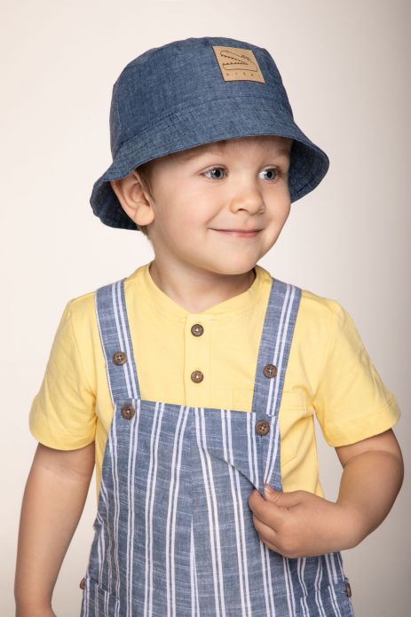 Hat boys' made of cotton and linen blend with lining
