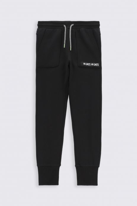 Sweatpants black with pockets in slim cut  2