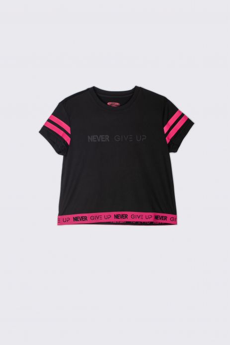 T-shirt with short sleeves black with decorative gum, type crop top  2