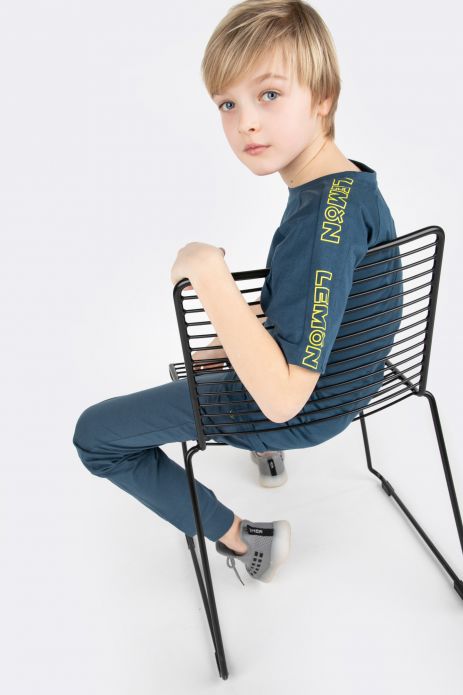 Boys' T-shirt with short sleeves with raglan sleeves and stripes 